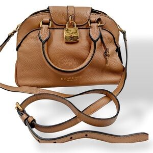 Authentic Burberry Prorsum Orchard Bowling Bag
Pebbled Leather Camel Gold Lock